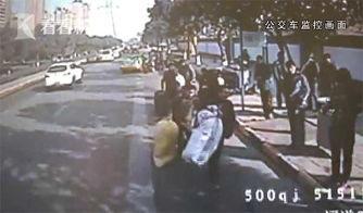 昌平网友爆料事件视频播放,昌平网友爆料事件视频引发热议 第1张 昌平网友爆料事件视频播放,昌平网友爆料事件视频引发热议 第1张